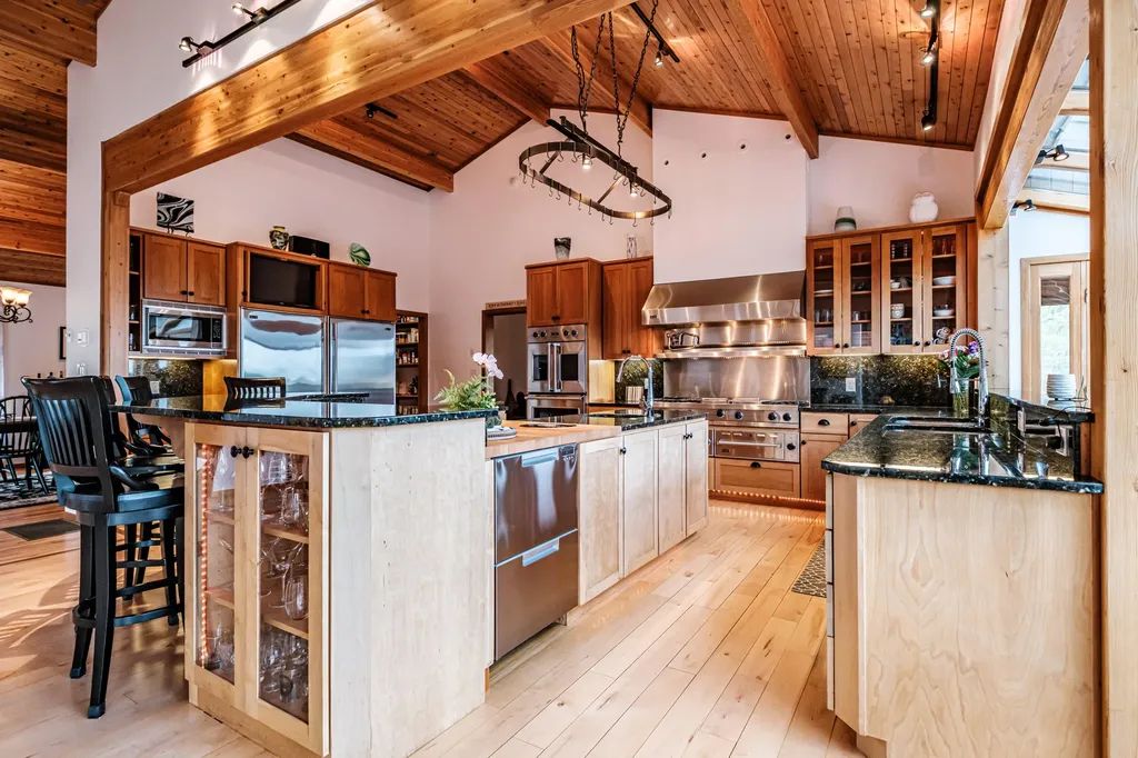 55 Muriel Lane Bethel ME 04217