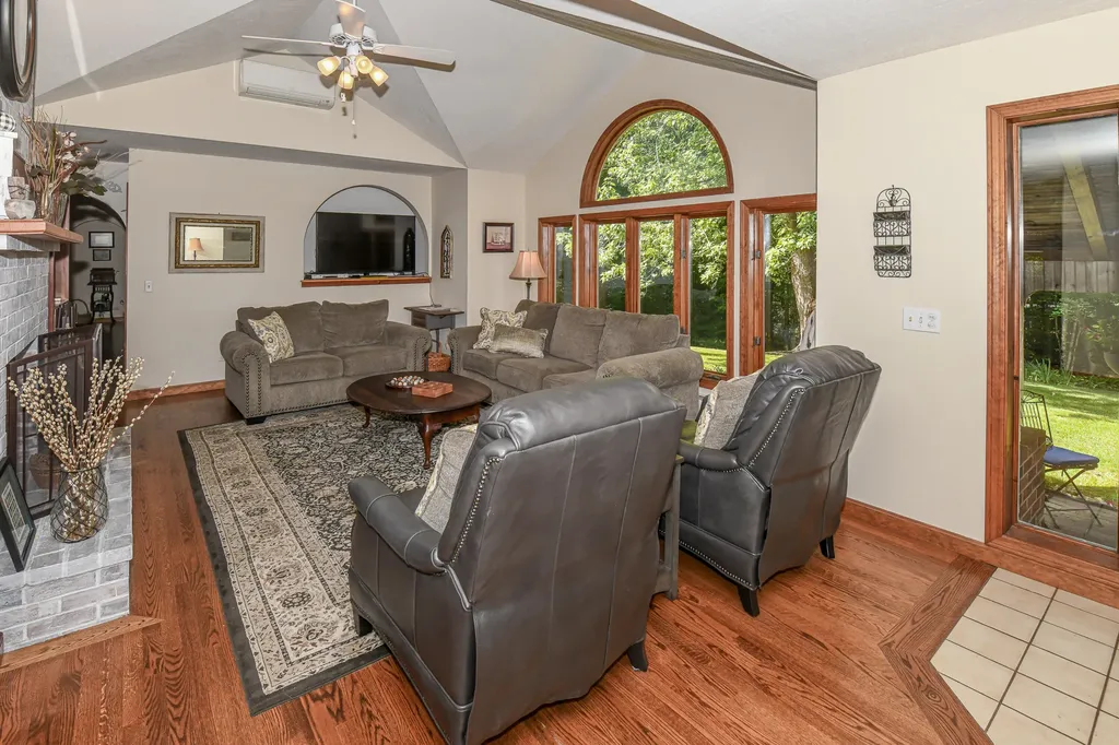 37 Woodland Shore Drive Naples ME 04055