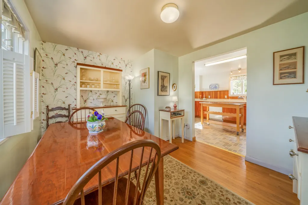 568 Bluff Road Northport ME 04849