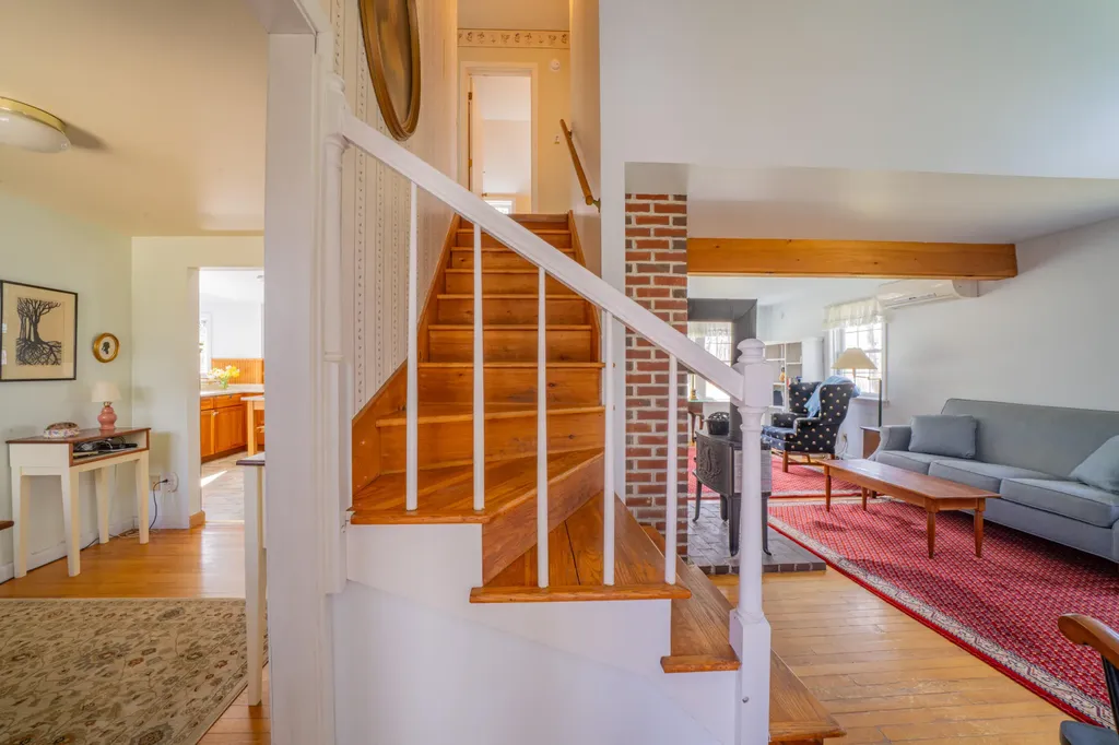 568 Bluff Road Northport ME 04849