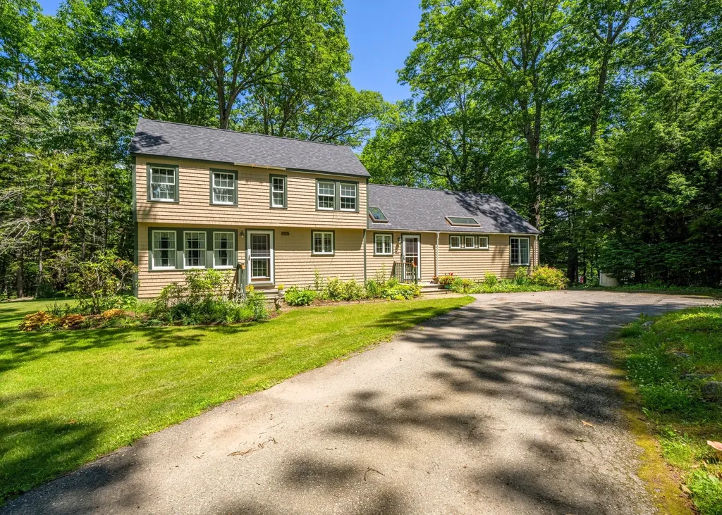 568 Bluff Road Northport ME 04849