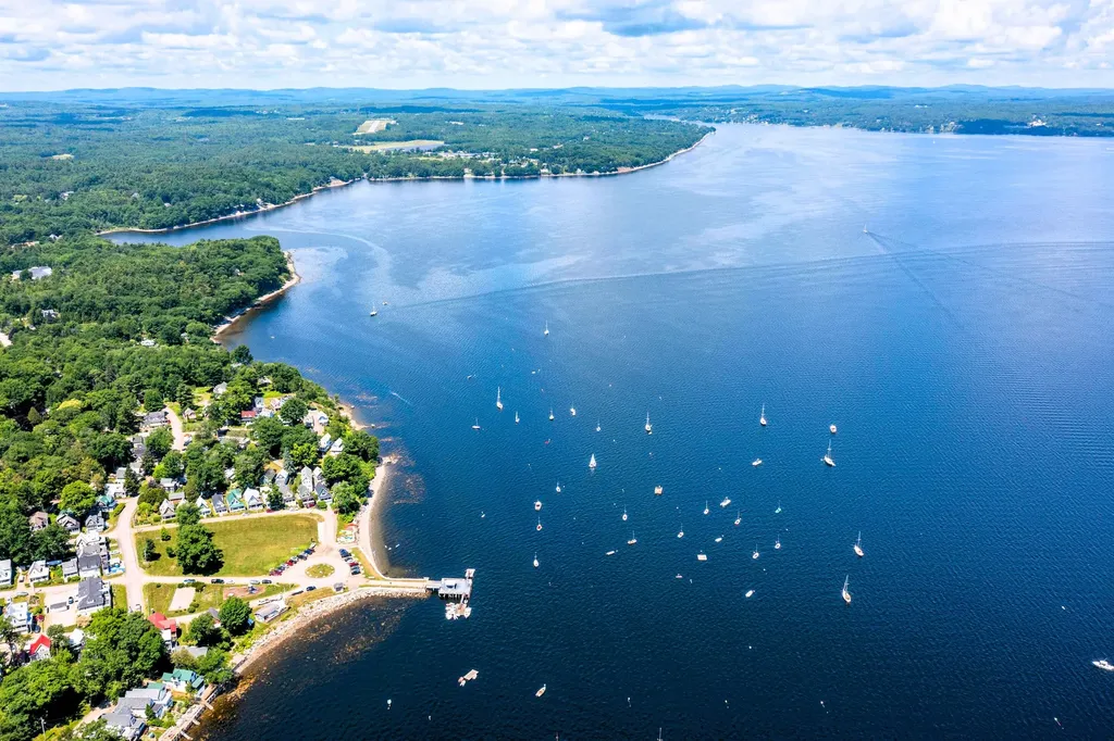 568 Bluff Road Northport ME 04849