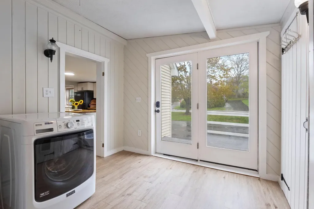 22 Raymond Street Biddeford ME 04005