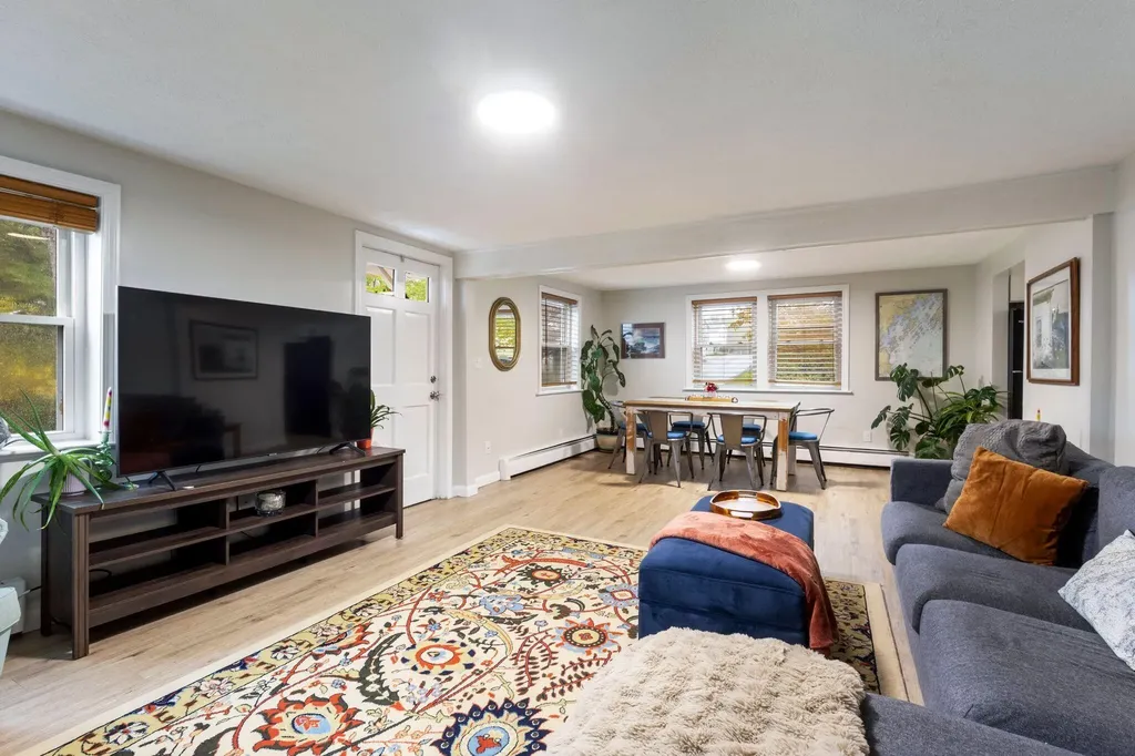 22 Raymond Street Biddeford ME 04005