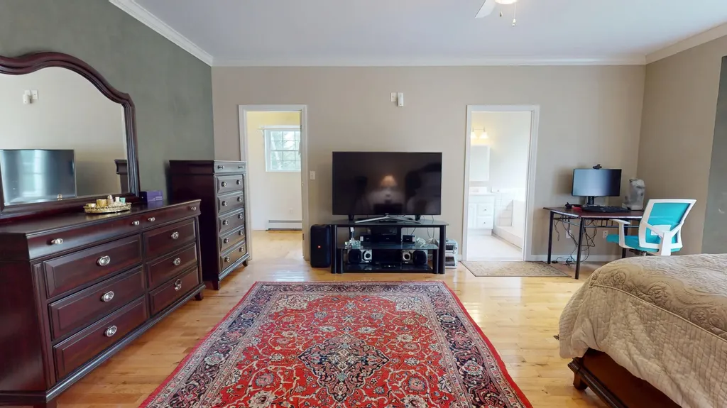 30 Merritt Drive Orono ME 04473