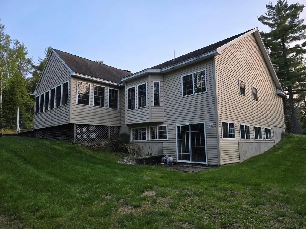 30 Merritt Drive Orono ME 04473