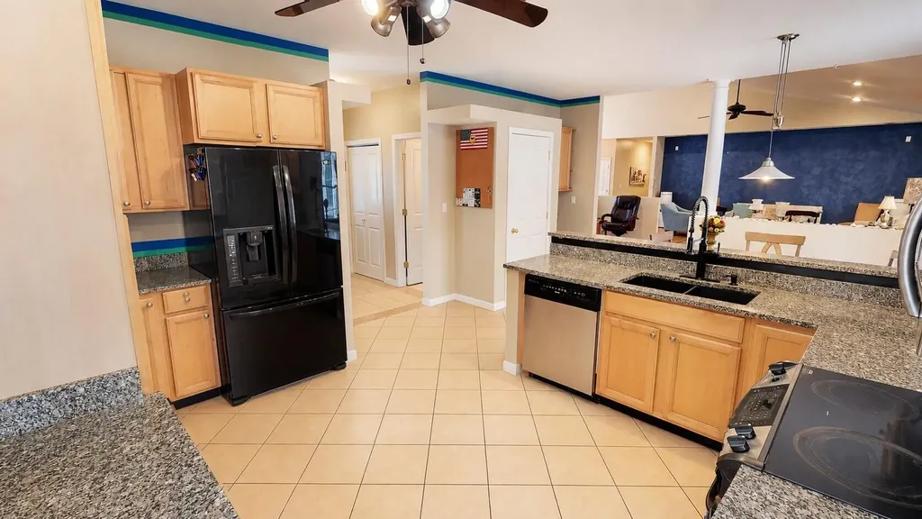 30 Merritt Drive Orono ME 04473