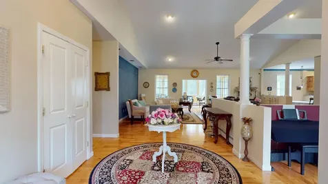 30 Merritt Drive Orono ME 04473