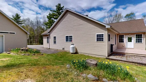 30 Merritt Drive Orono ME 04473
