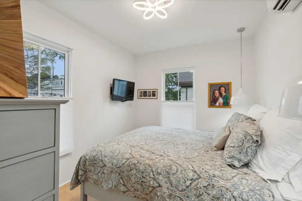 123 Cumberland Avenue Portland ME 04101