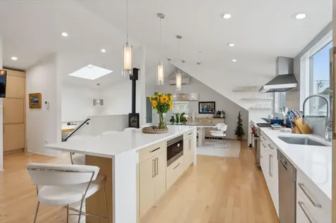 123 Cumberland Avenue Portland ME 04101