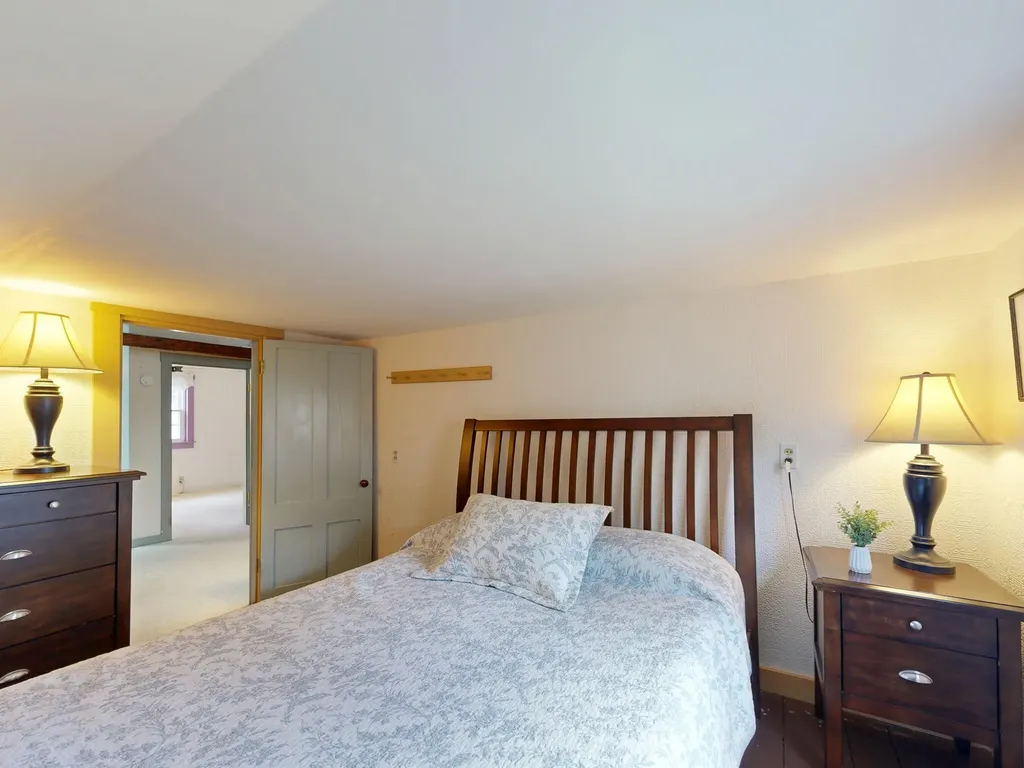 95 Pleasant Point Road Cushing ME 04563