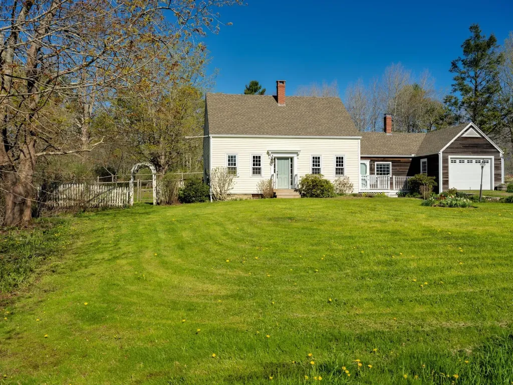 95 Pleasant Point Road Cushing ME 04563