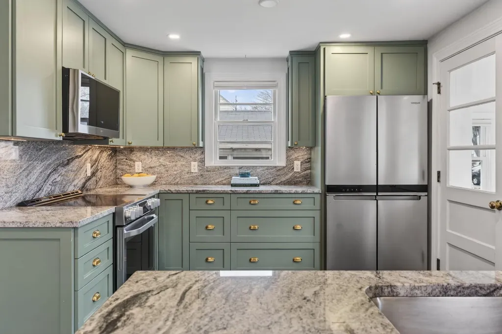 176 Warwick Street Portland ME 04102