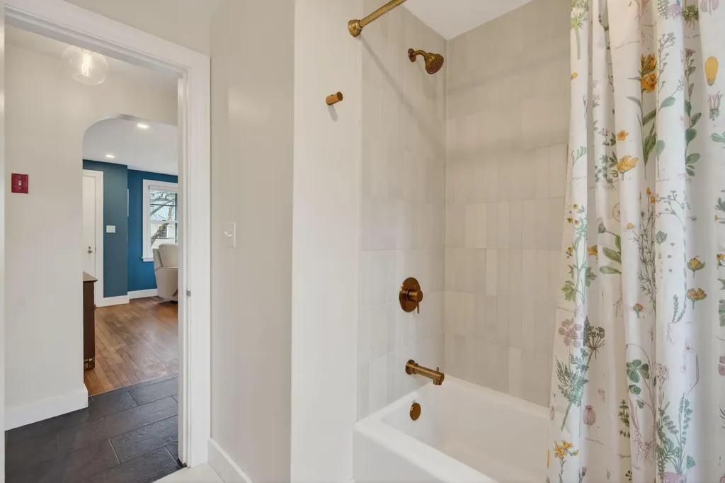 176 Warwick Street Portland ME 04102