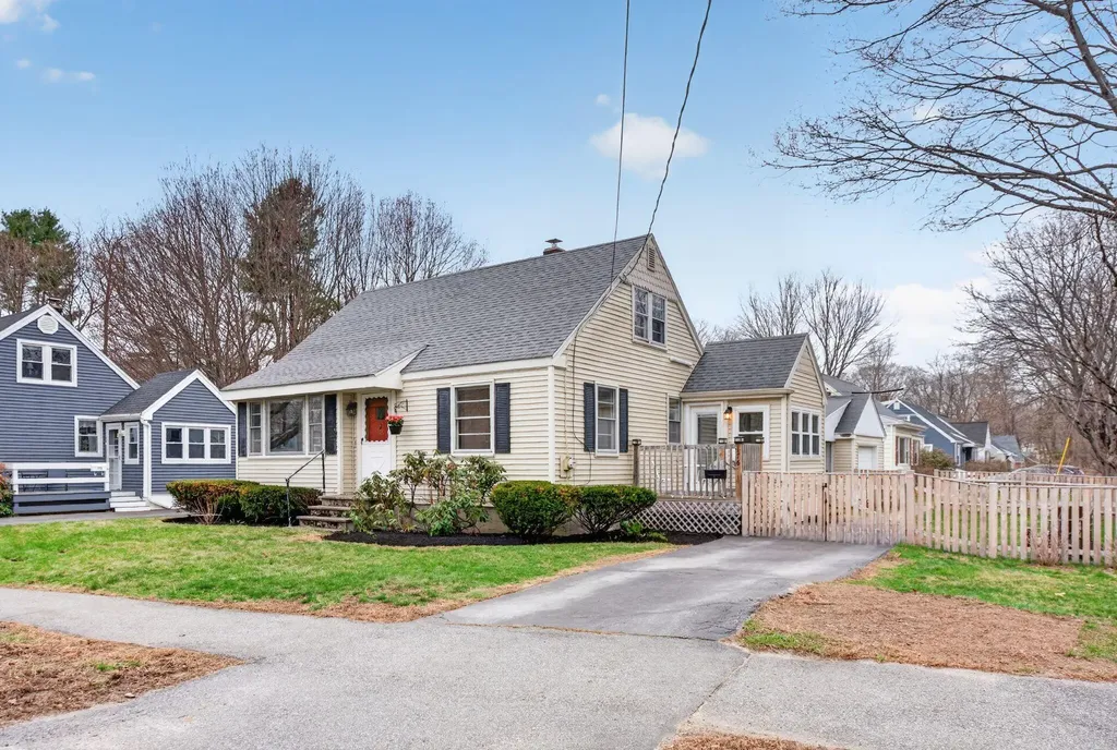 176 Warwick Street Portland ME 04102