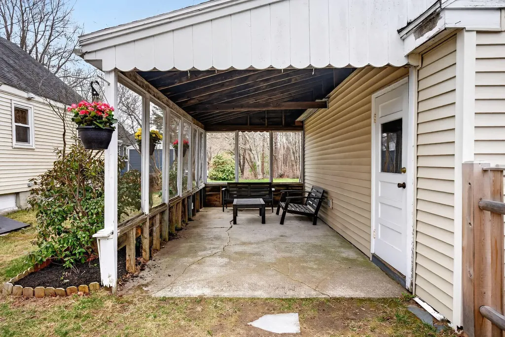 176 Warwick Street Portland ME 04102