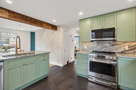 176 Warwick Street Portland ME 04102