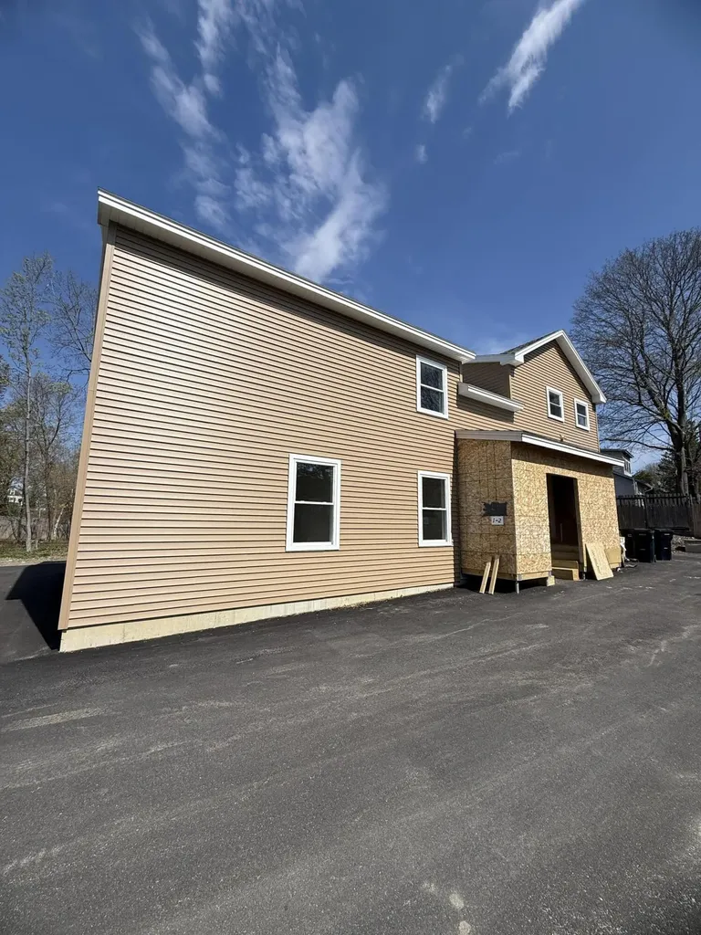 371 Lincoln Street Bangor ME 04401