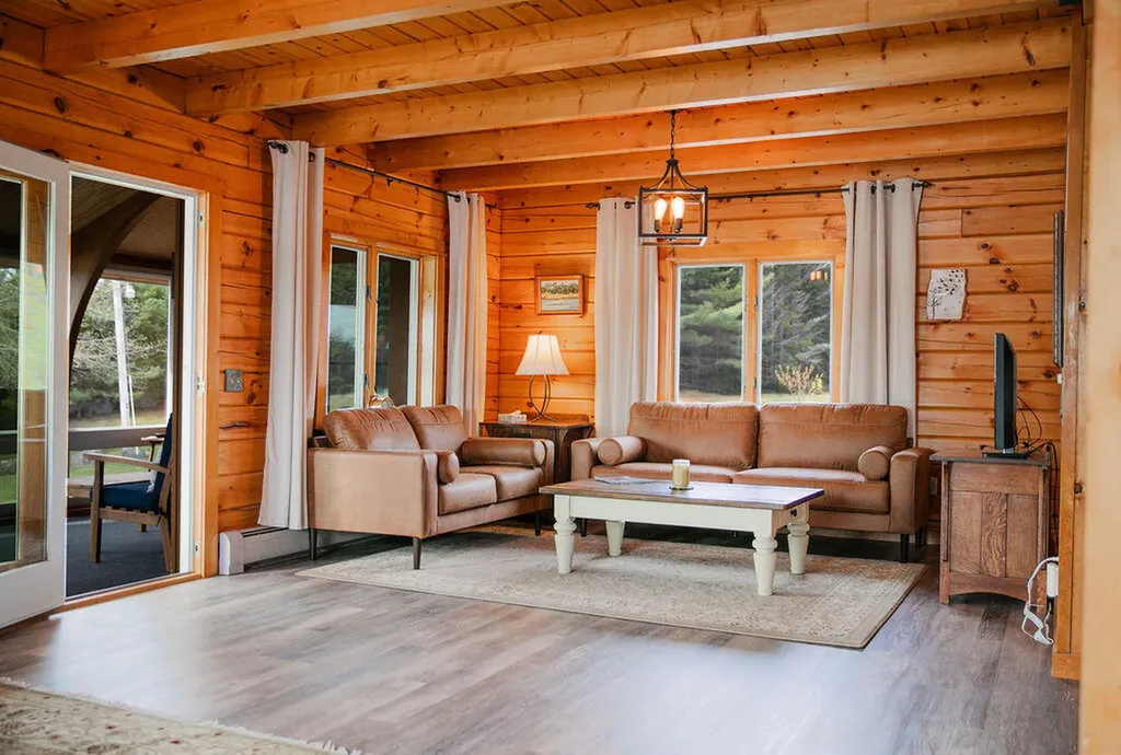 10 Spruce Reach Gouldsboro ME 04607