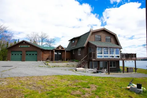 10 Spruce Reach Gouldsboro ME 04607