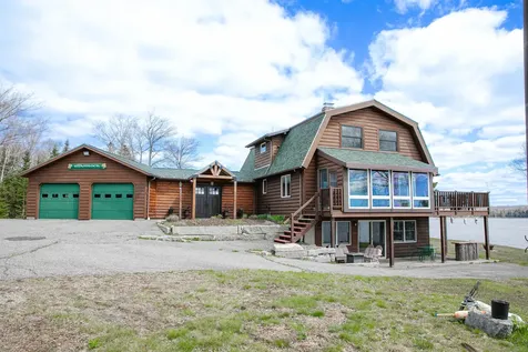 10 Spruce Reach Gouldsboro ME 04607