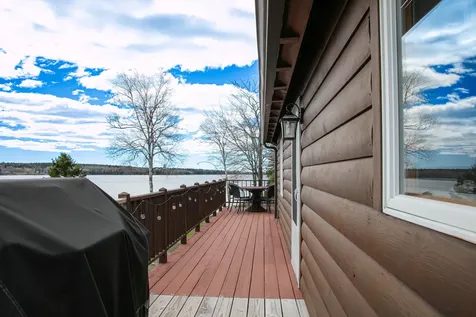 10 Spruce Reach Gouldsboro ME 04607