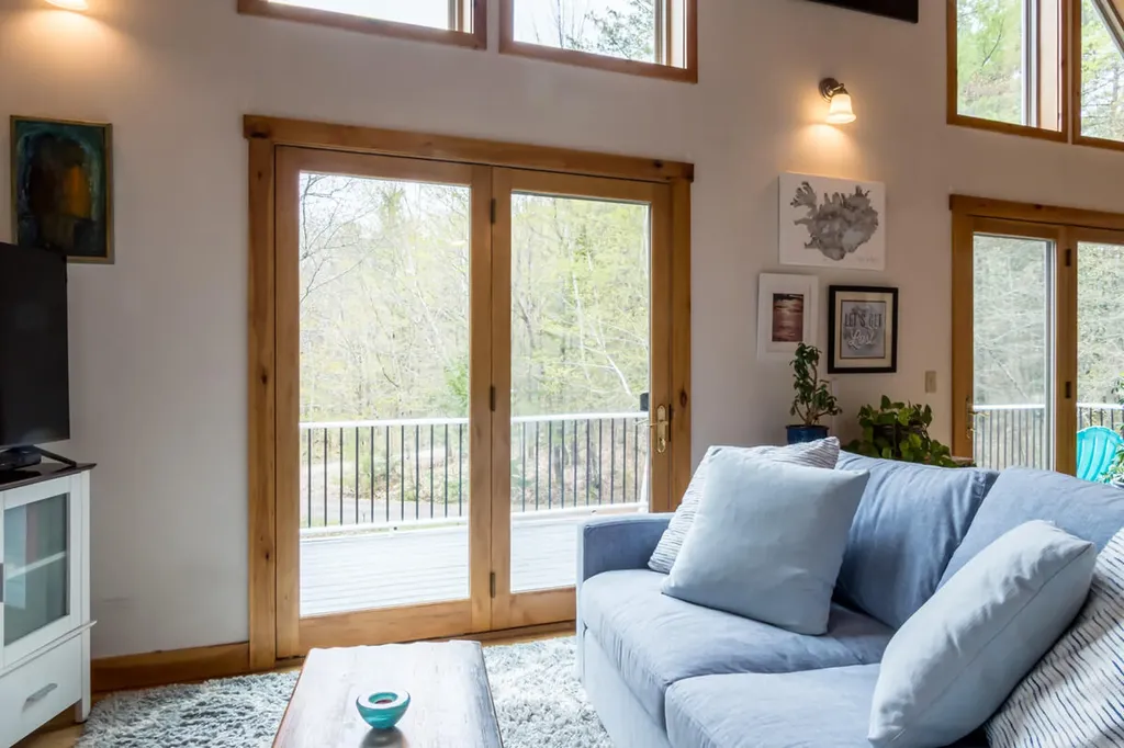52 Casey Road Windsor ME 04363