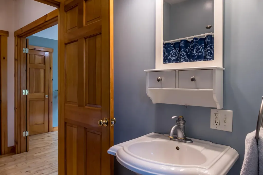 52 Casey Road Windsor ME 04363