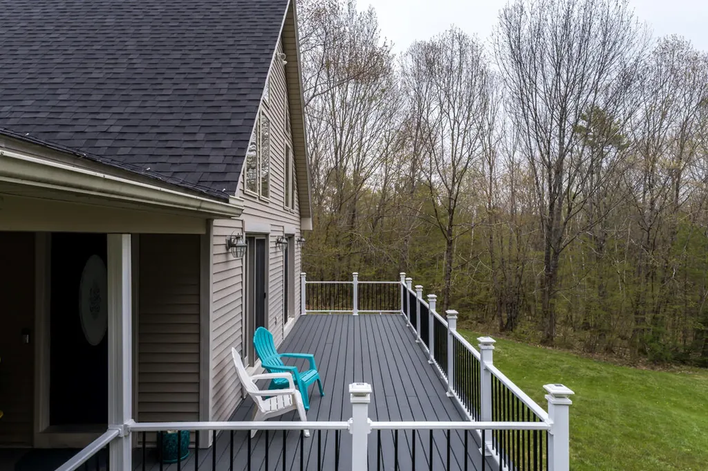 52 Casey Road Windsor ME 04363