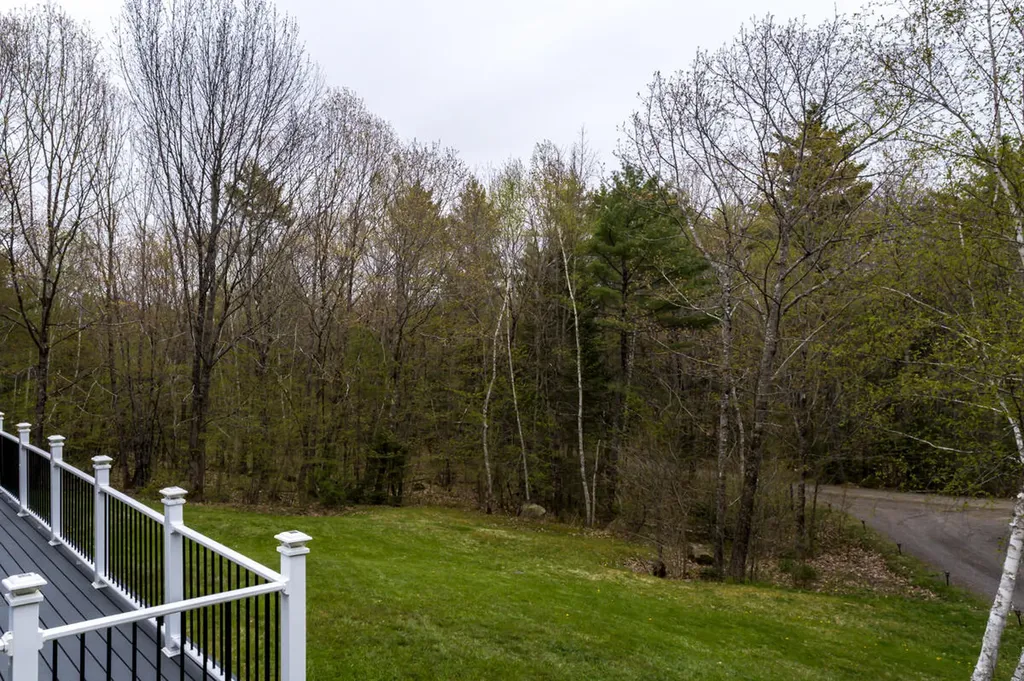 52 Casey Road Windsor ME 04363