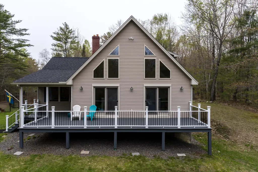 52 Casey Road Windsor ME 04363