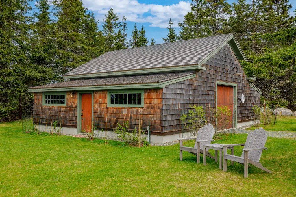 421 Petitmanan Point Road Steuben ME 04680