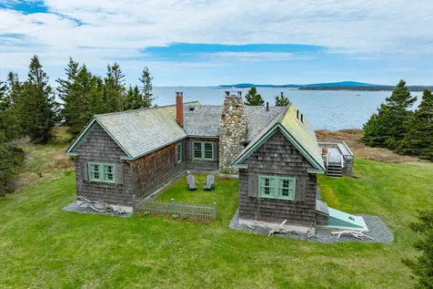 421 Petitmanan Point Road Steuben ME 04680