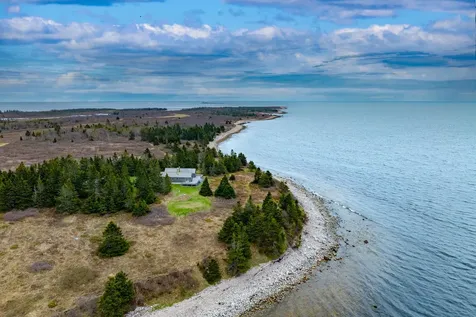 421 Petitmanan Point Road Steuben ME 04680