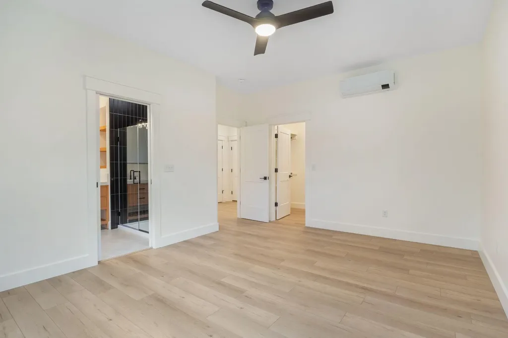 23 Robert Street Buxton ME 04093