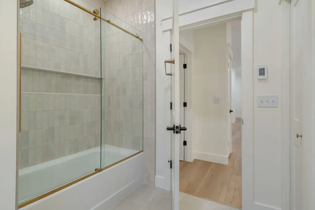 23 Robert Street Buxton ME 04093