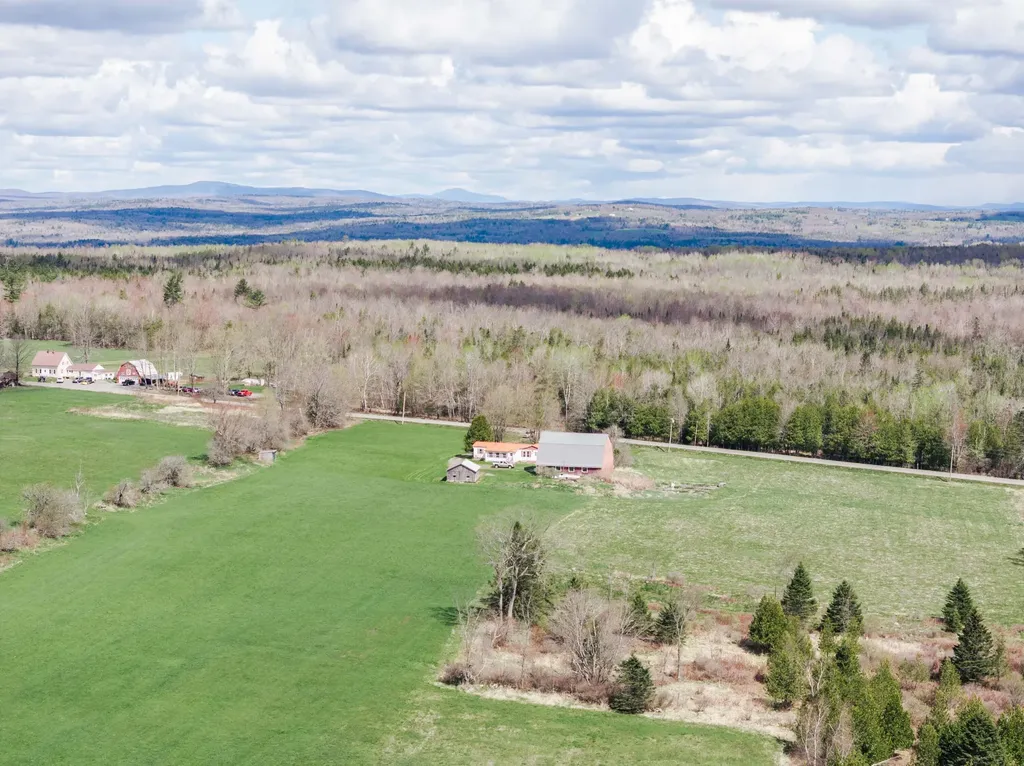 422 W Ripley Road Ripley ME 04971
