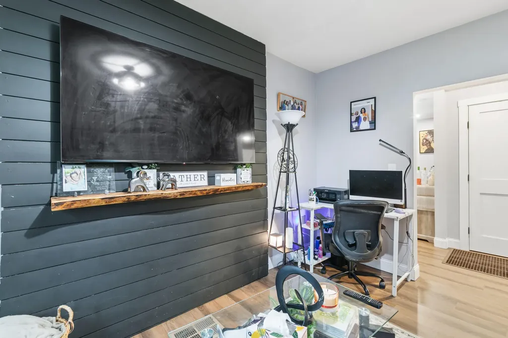 276 Gamage Avenue Auburn ME 04210