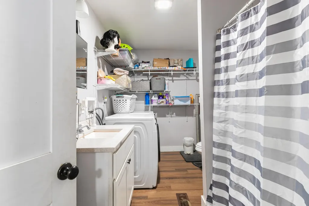 276 Gamage Avenue Auburn ME 04210