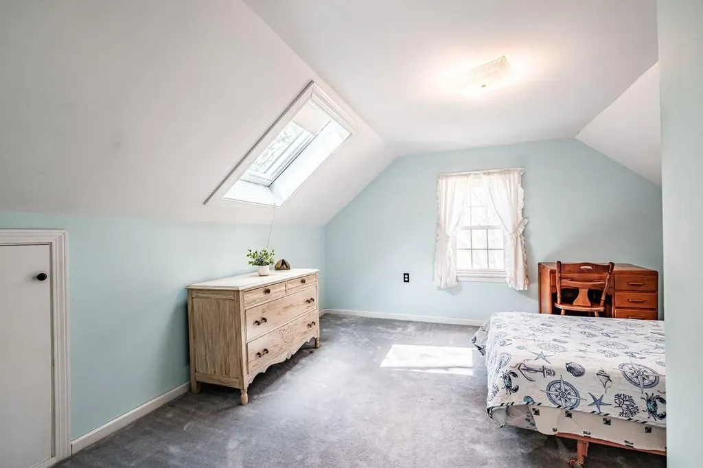 148 Massachusetts Avenue South Portland ME 04106