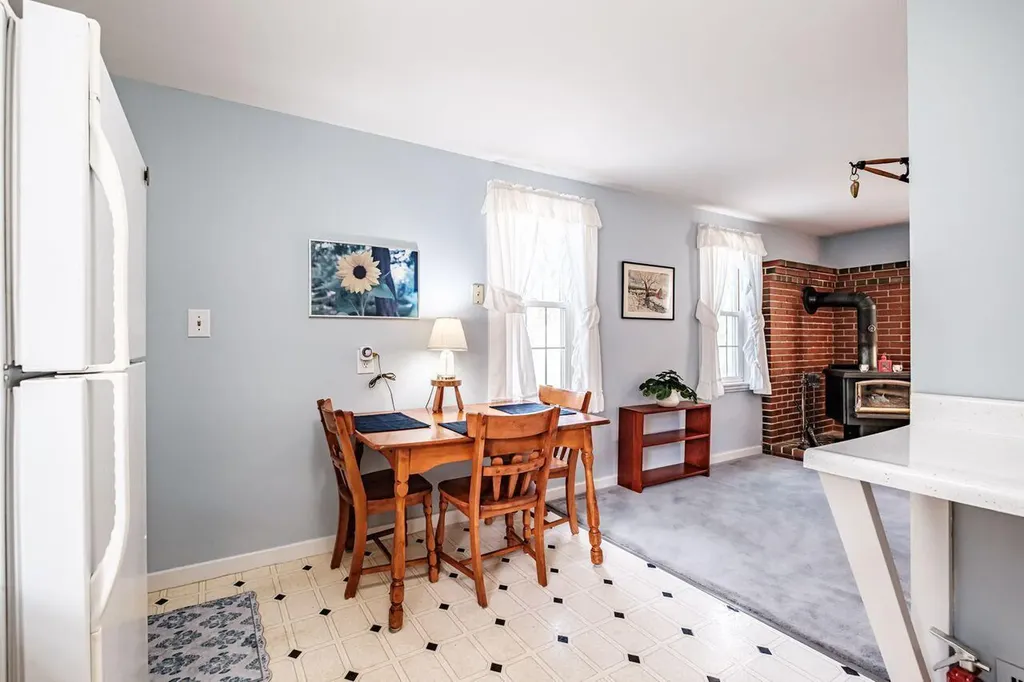 148 Massachusetts Avenue South Portland ME 04106
