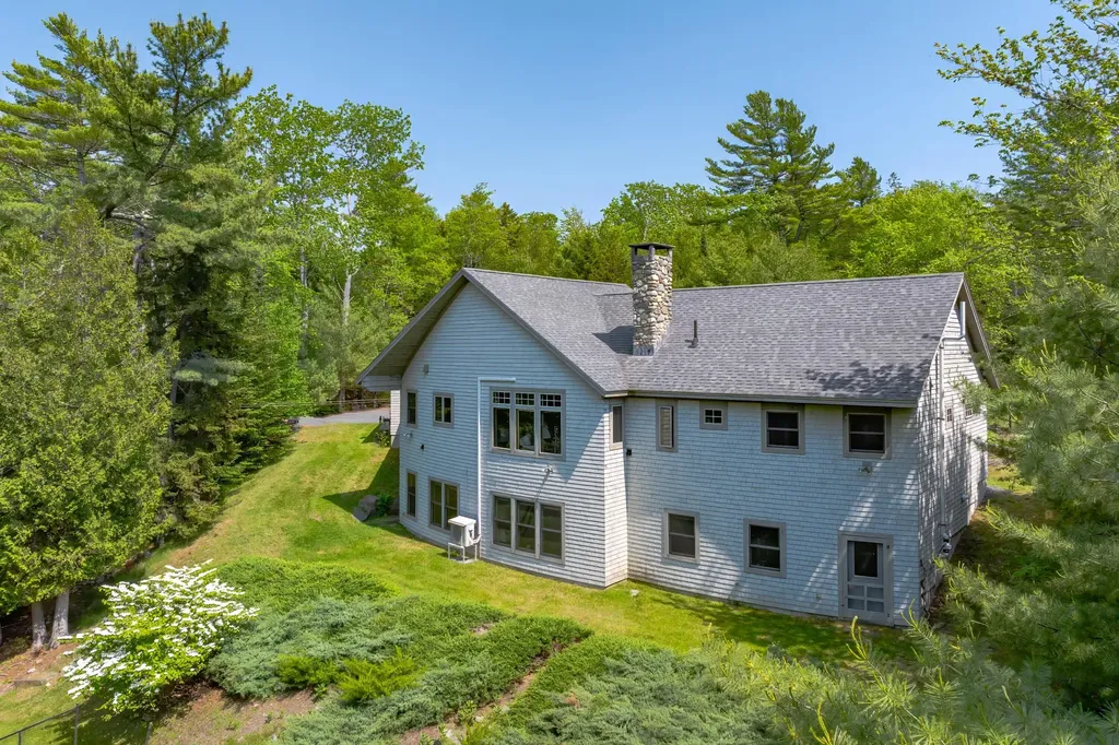 28 Ridgewood Lane Mount Desert ME 04660
