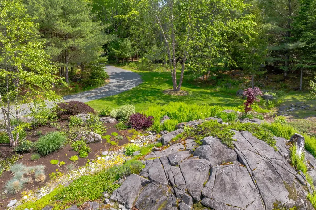 28 Ridgewood Lane Mount Desert ME 04660