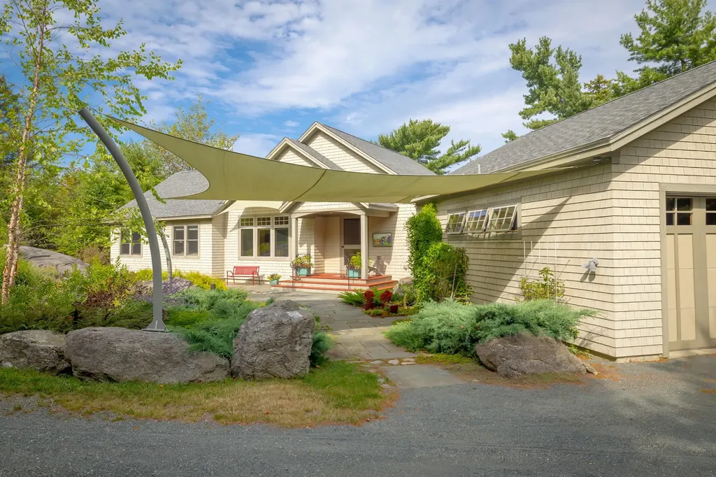 28 Ridgewood Lane Mount Desert ME 04660