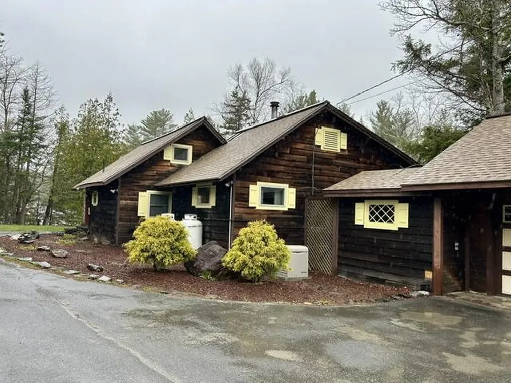 1264 Carrabassett Drive Carrabassett Valley ME 04947