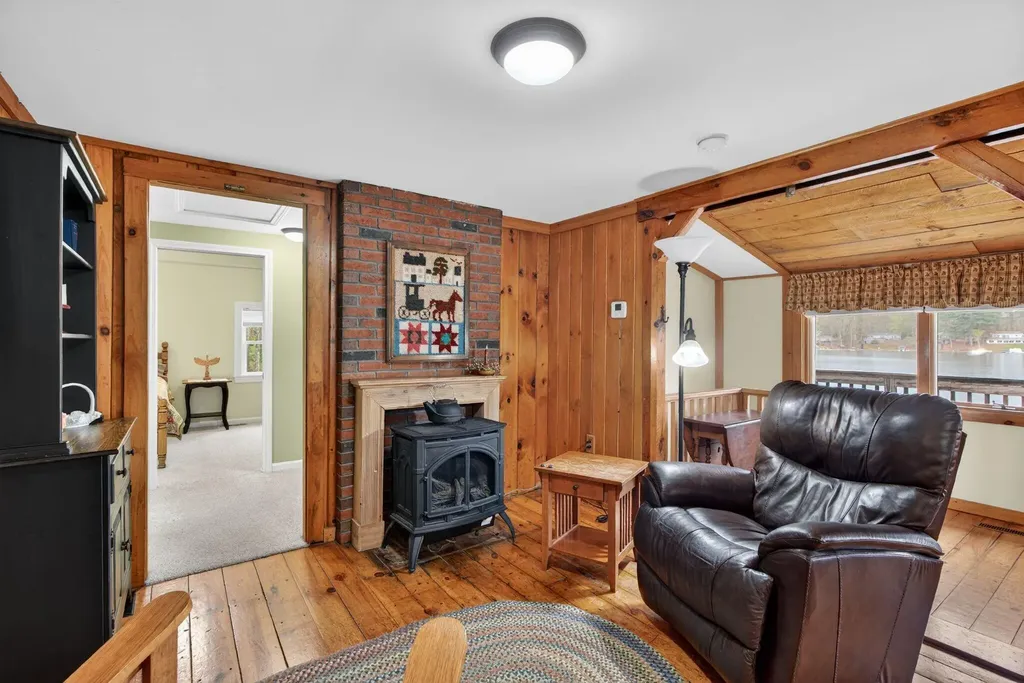 110 Pickerel Pond Road Limerick ME 04048