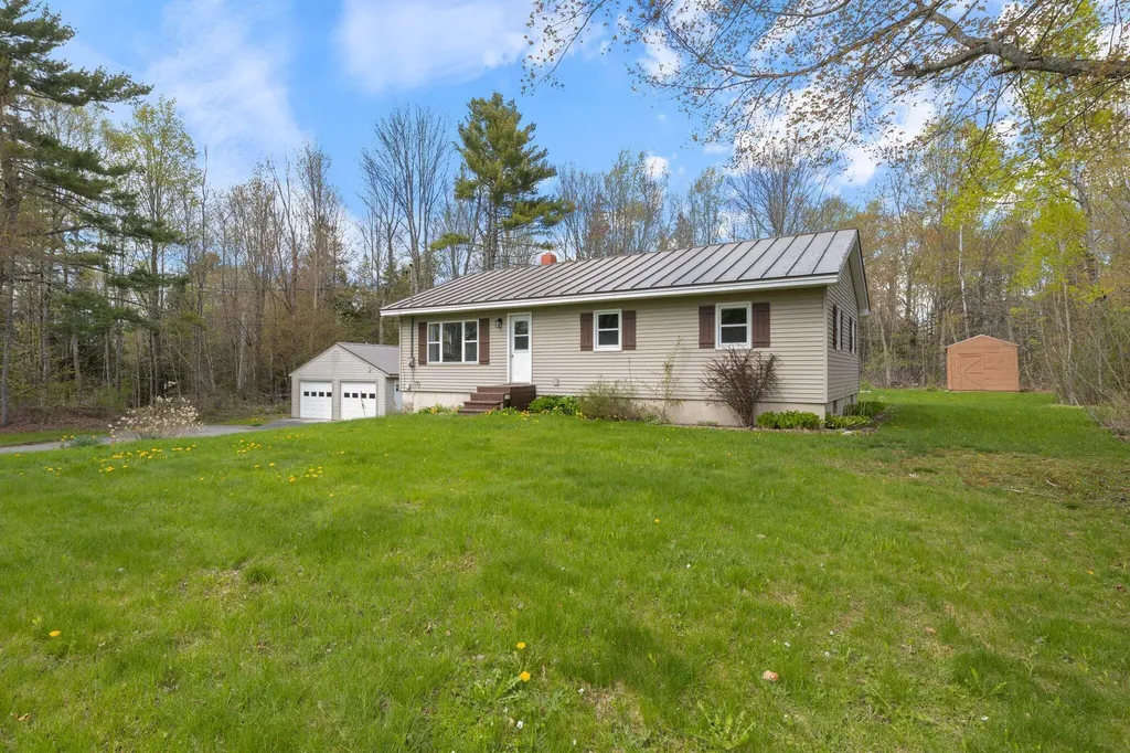 569 Benton Road Albion ME 04910