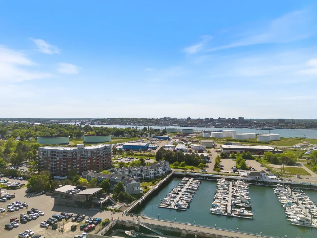 148 Breakwater Drive South Portland ME 04106
