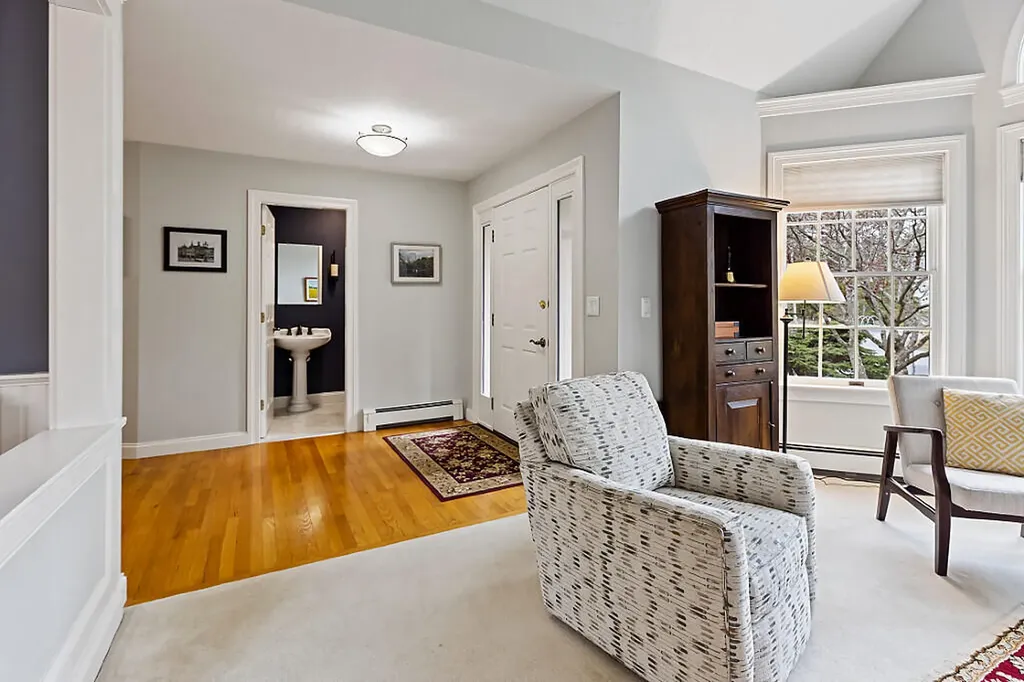 13 Baxter Lane Brunswick ME 04011